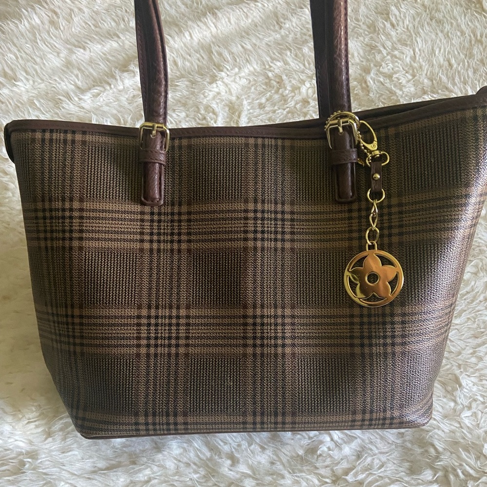 Women’s Purse and Shoulder Bag
